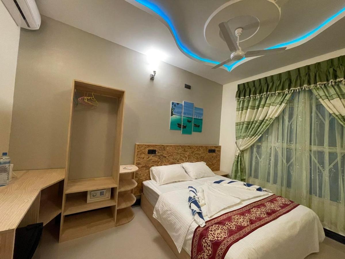 Ocean Waves Inn Gaafaru Ngoại thất bức ảnh